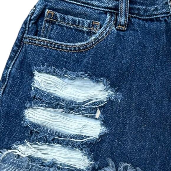 KanCan Signature Ultra High Rise Distressed Size Small  28” waist - Picture 3 of 6